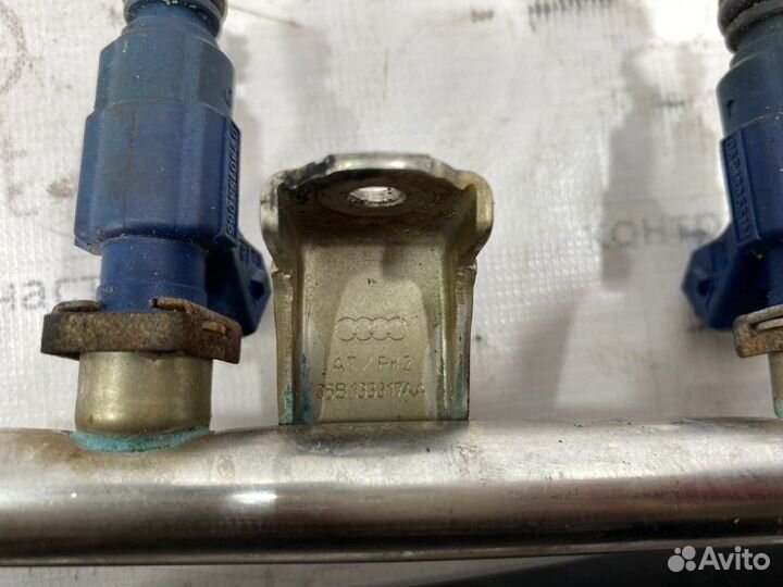 Топливная рампа Volkswagen Passat B5+ 1.8 AWT 2004