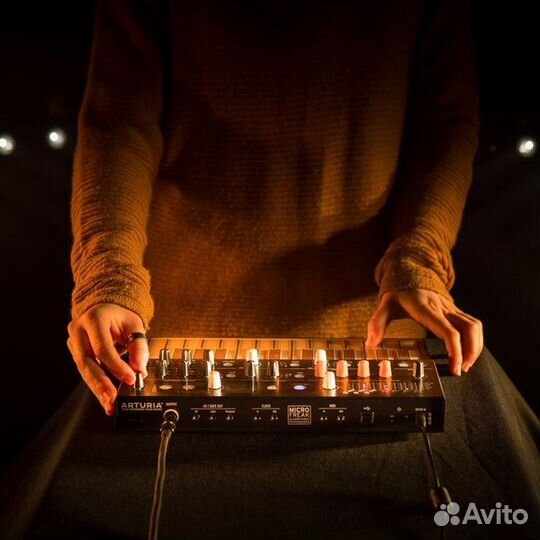 Синтезатор Arturia MicroFreak