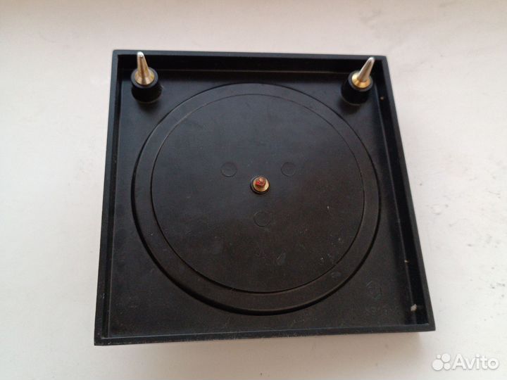 Термометр календарь Москва