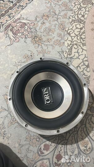 Subwoofer орис