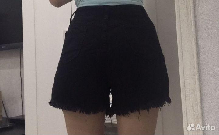 Джинсовые шорты