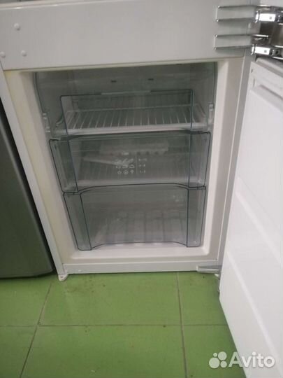 Холодильник встраиваемый Gorenje