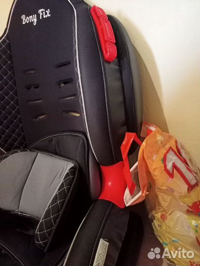 Автокресло bony fix