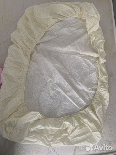 Простынь на резинке детская Новая