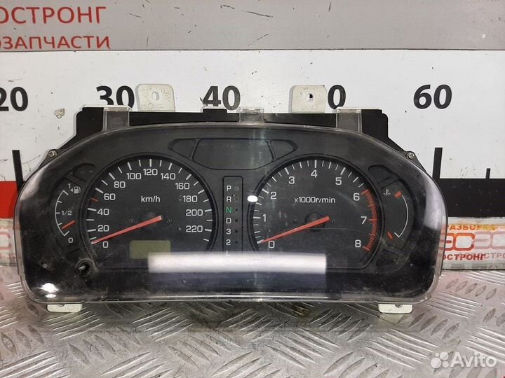 Щиток приборов (приборная панель) Mitsubishi
