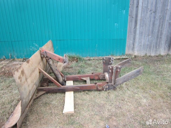 Отвал на мтз