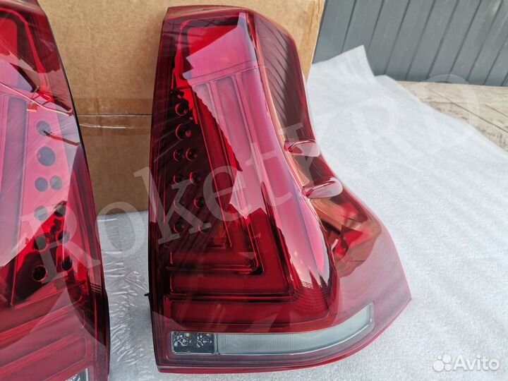 Задние фонари Prado 150 09-2017 год Красные