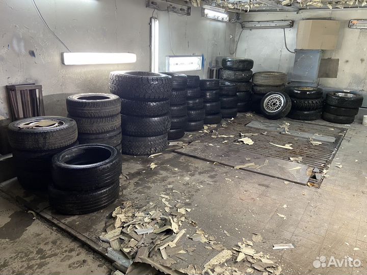 Bfgoodrich All-Terrain T/A 235/85 R16