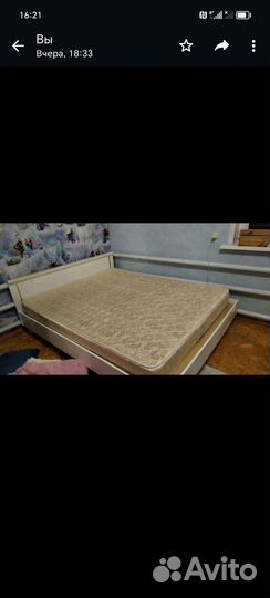 Матрас 180 200 бу