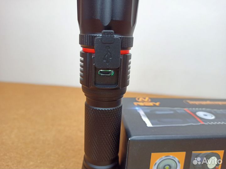 Ручной фонарь светодиодный