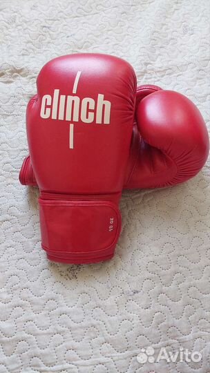 Боксерские перчатки