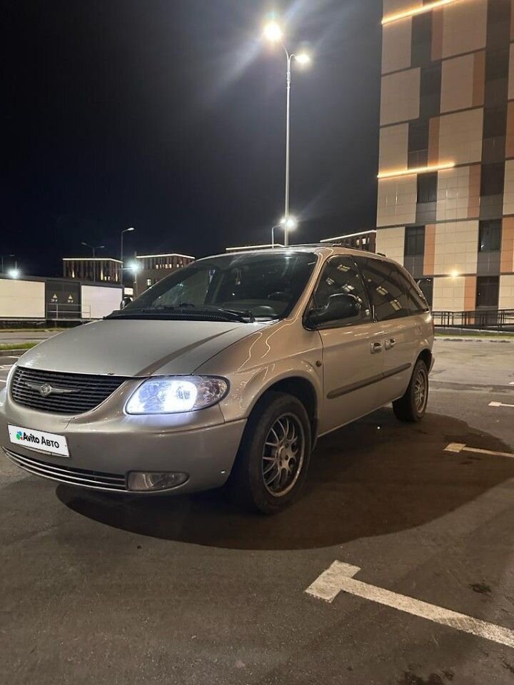 Chrysler Voyager: фото владельца