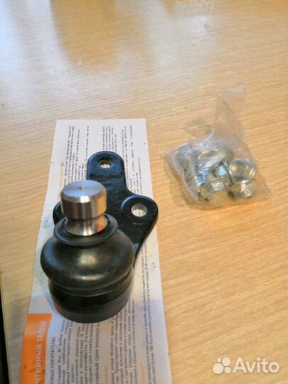 Шаровая левая Форд Фокус III, новая