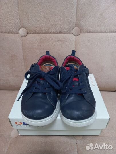 Кроссовки Geox 27 размера
