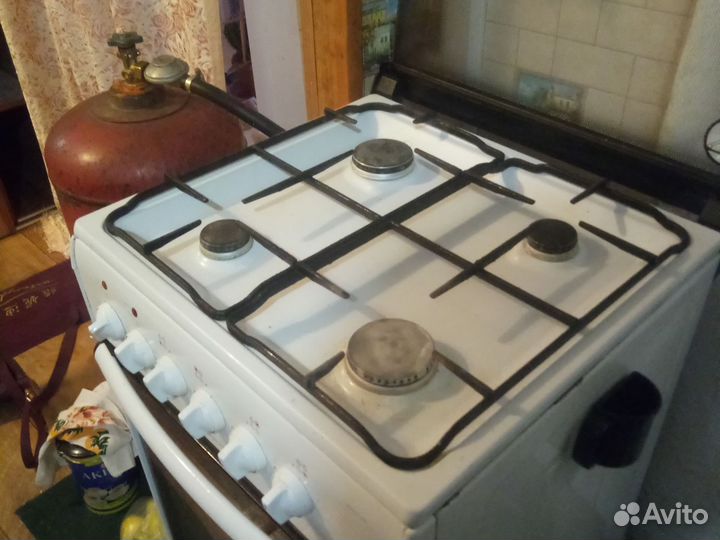 Газовая печка с электрической духовкой