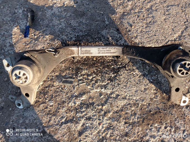 Поперечная балка туарег