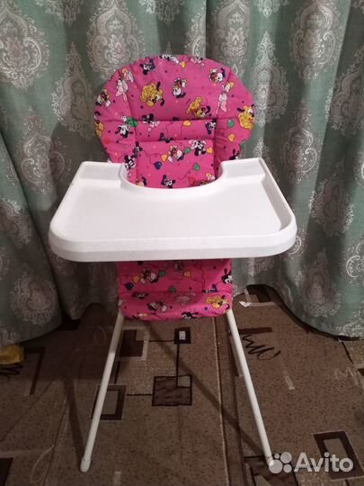 Детский стульчик для кормления