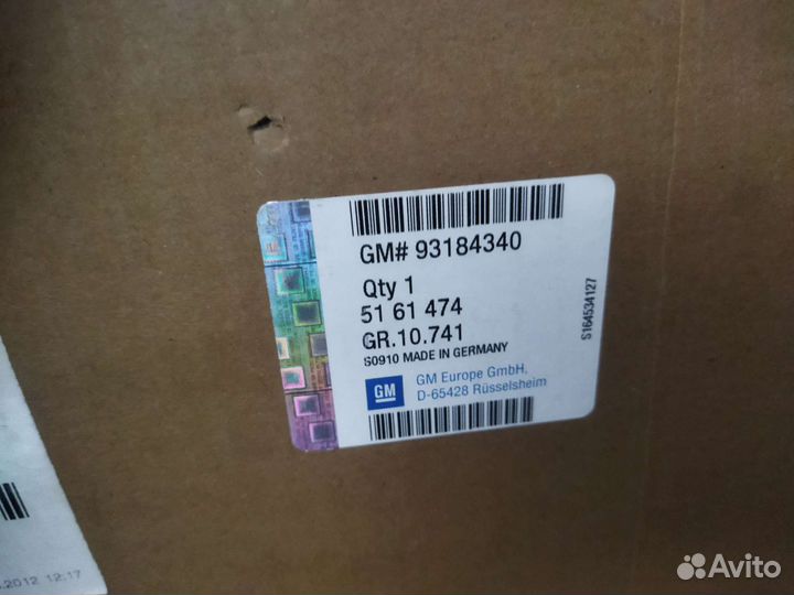 Стекло задней правой двери zafira-B