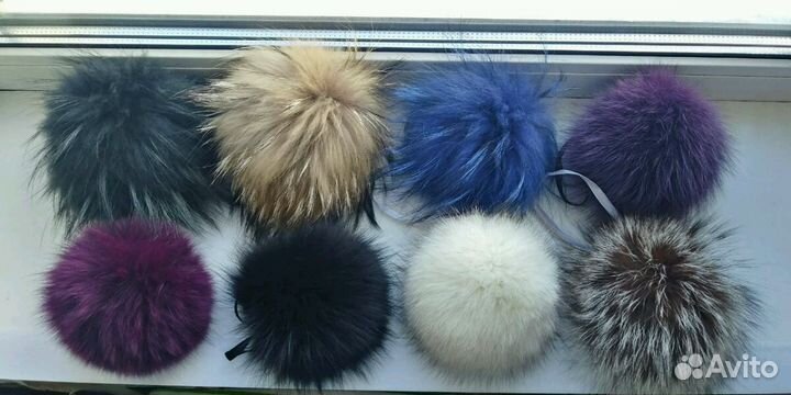 Бумбоны, помпоны, бубоны. Енот, чернобурка, песец