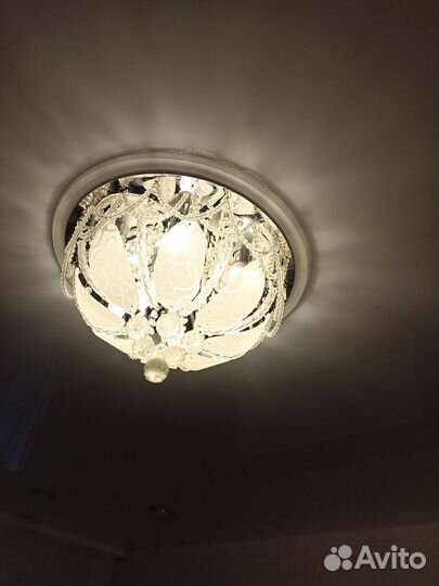 Светильник потолочный