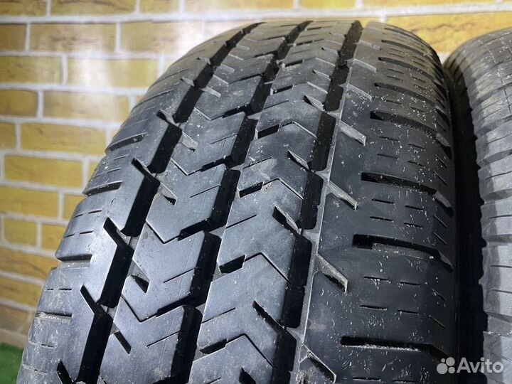 Michelin Agilis Plus 215/60 R17C 104H