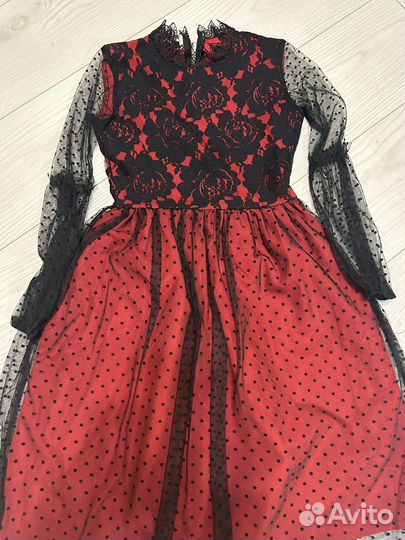 Платье дев подросковое размер 38.сост отличное