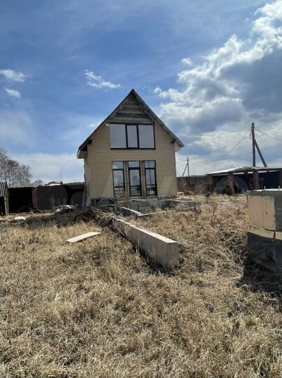 Дом 32 м² на участке 10 сот.