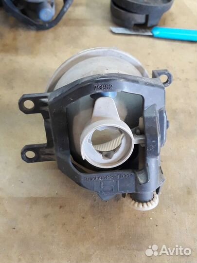 2011-16 Приус 30 птф Левая Toyota Lexus