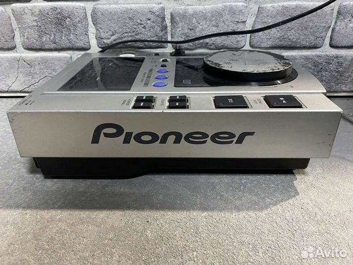 DJ CD-проигрыватель Pioneer DJ CDJ-100S