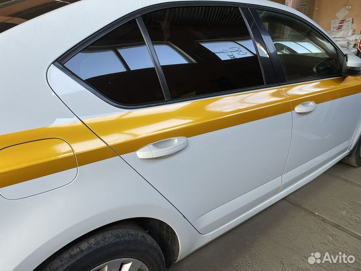 Оклейка такси по гост Санкт-Петербург