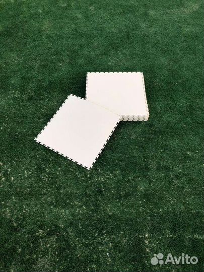 Ледовое покрытие для дриблинга и бросков