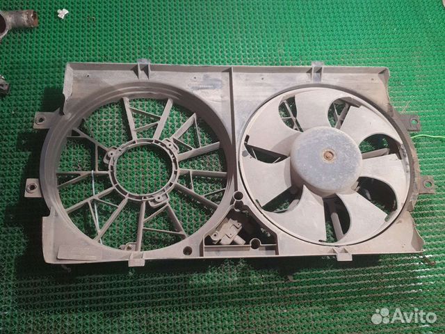 Вентилятор радиатора Крайслер Вояджер 3 поколение