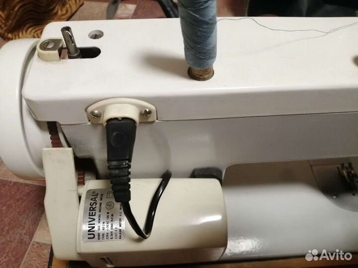 Швейная машина Чайка 134