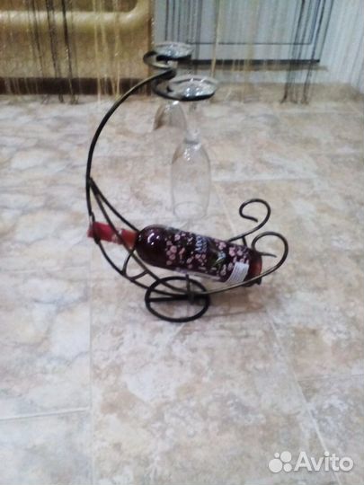 Подставка под вино