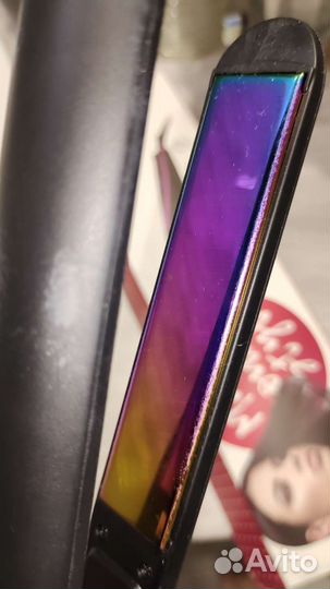 Выпрямитель для волос новый