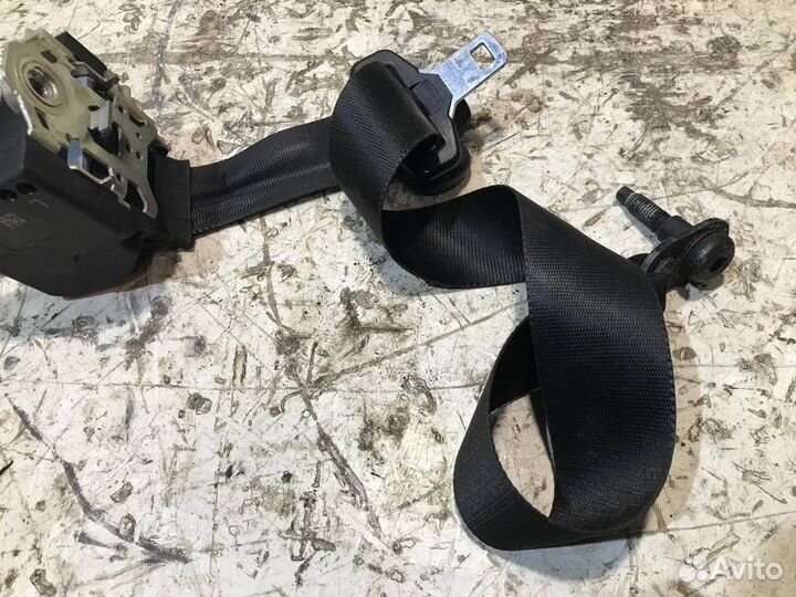 Ремень безопасности Ford Focus 2 рест