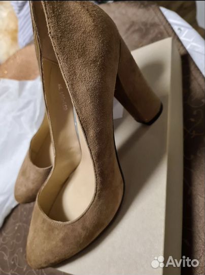 Туфли натуральные новые 39р