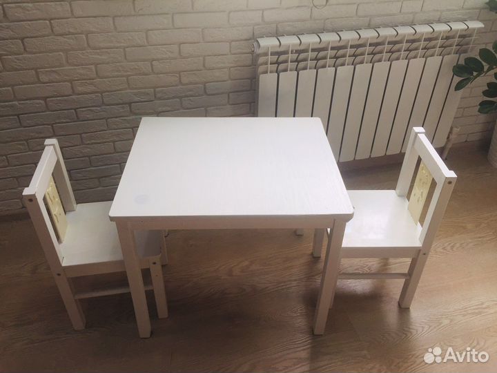 Детский столик и стулья бу