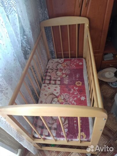 Кровать детская