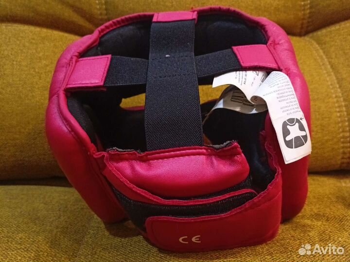 Шлем для единоборств