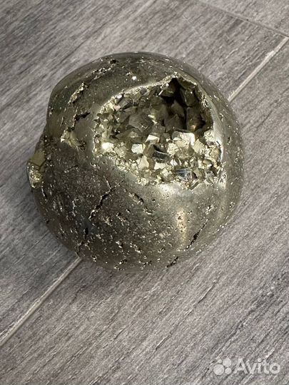 Шар из пирита