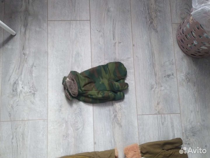 Перчатки зимние двухпалые и руковицы меховые