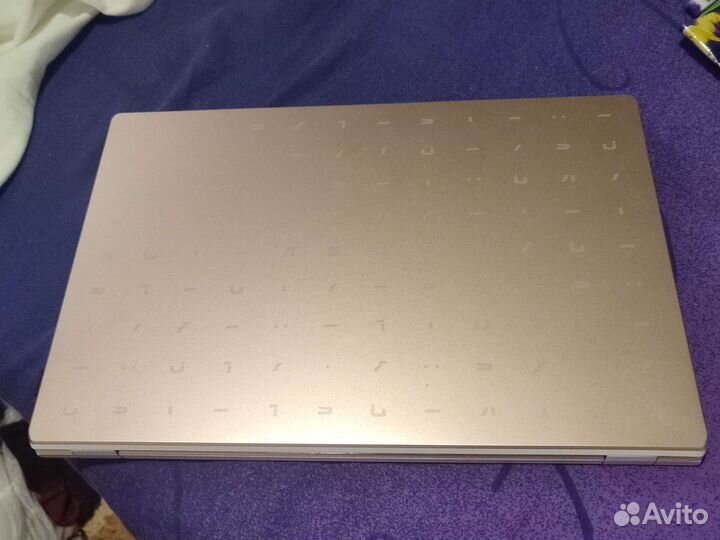 Ноутбук asus новый