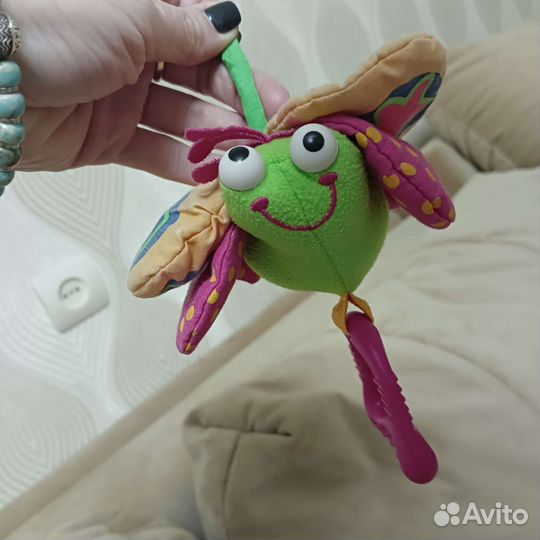 Развивающие игрушки для малышей пакетом