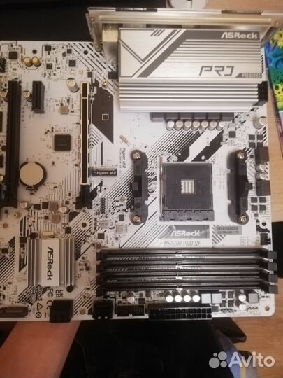 Материнская плата b550m pro se (белая) (новая)