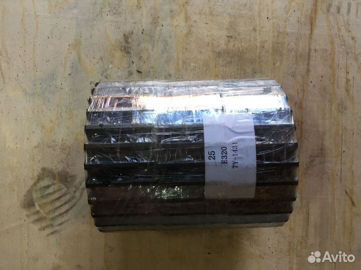 Шестерня(44 зуба) на CAT320-2