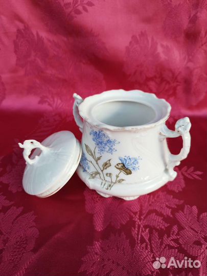 Сахарница старинная