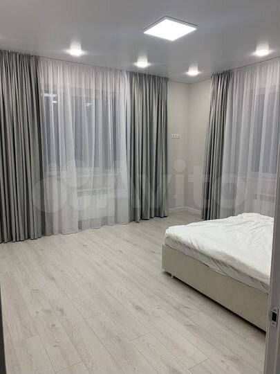 Дом 258 м² на участке 7,5 сот.