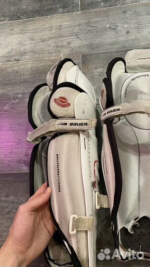 Большие хоккейные щитки (наколенники) Bauer vapor