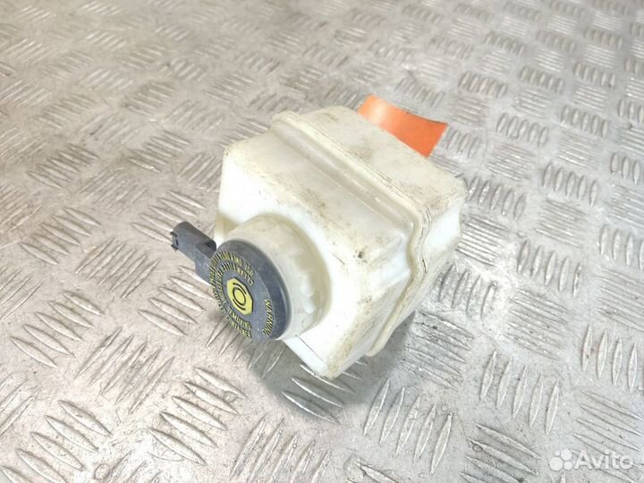 Бачок главного тормозного цилиндра Bmw 7 f01 2008